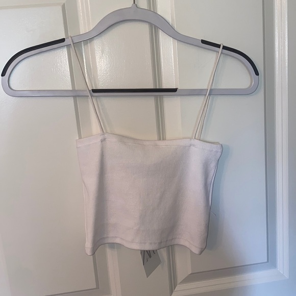 Never worn white top - Picture 1 of 2